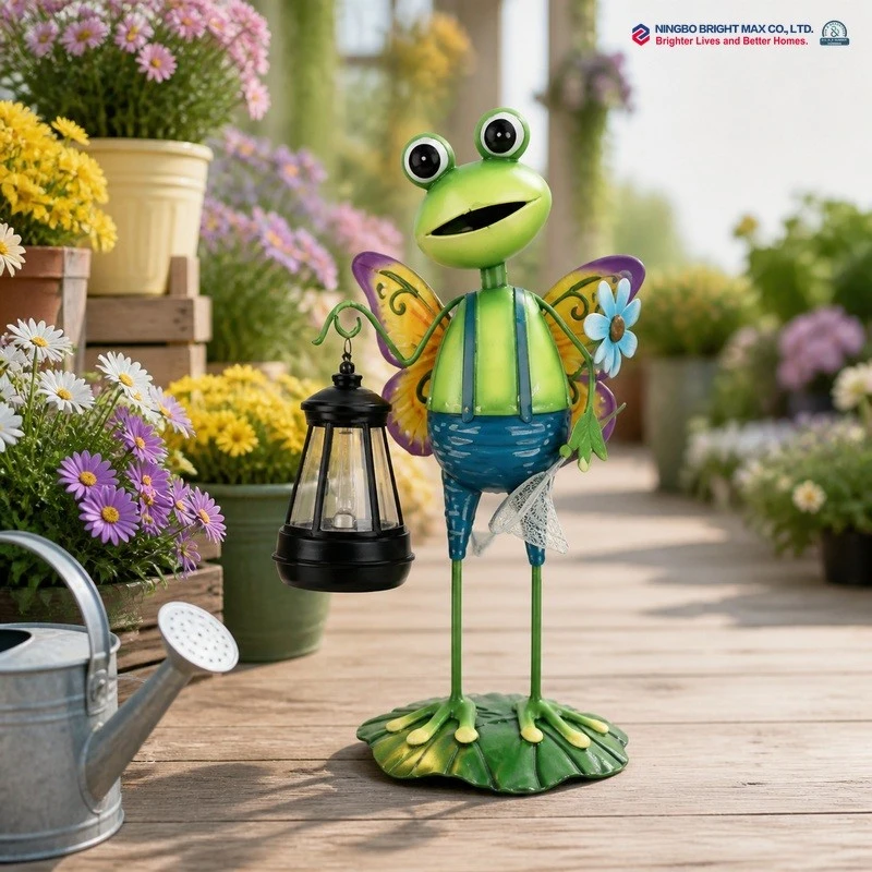 Solar Frog Garden Decoration for Retail