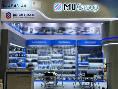 DIY Work Light Booth DIY Work Light Booth