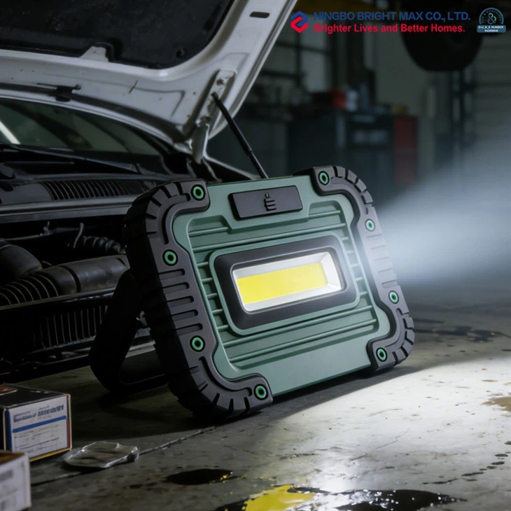 rechargeable Work Light 600lm