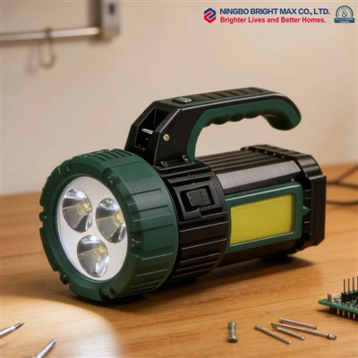 Rechargeable Work Light 2000 Lumen